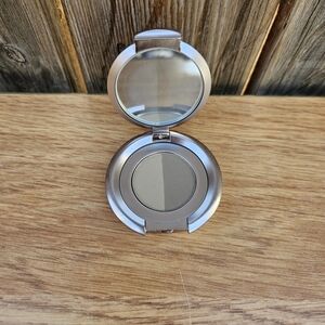 Anastasia Beverly Hills Medium Ash/ Medium Brown